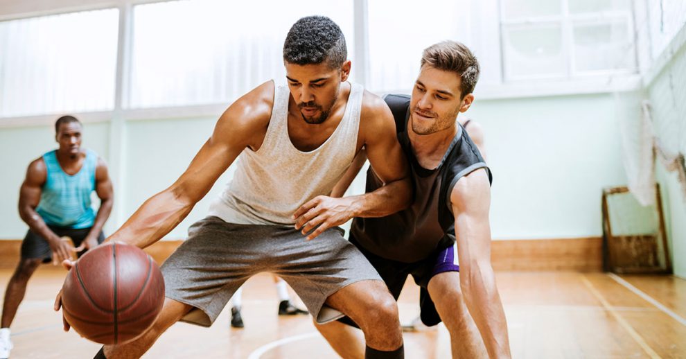 Should I go to an oral surgeon for a broken nose